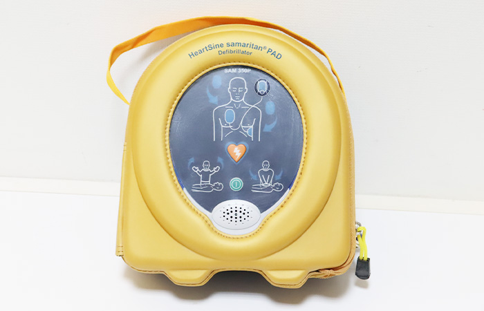 緊急対応設備_AED